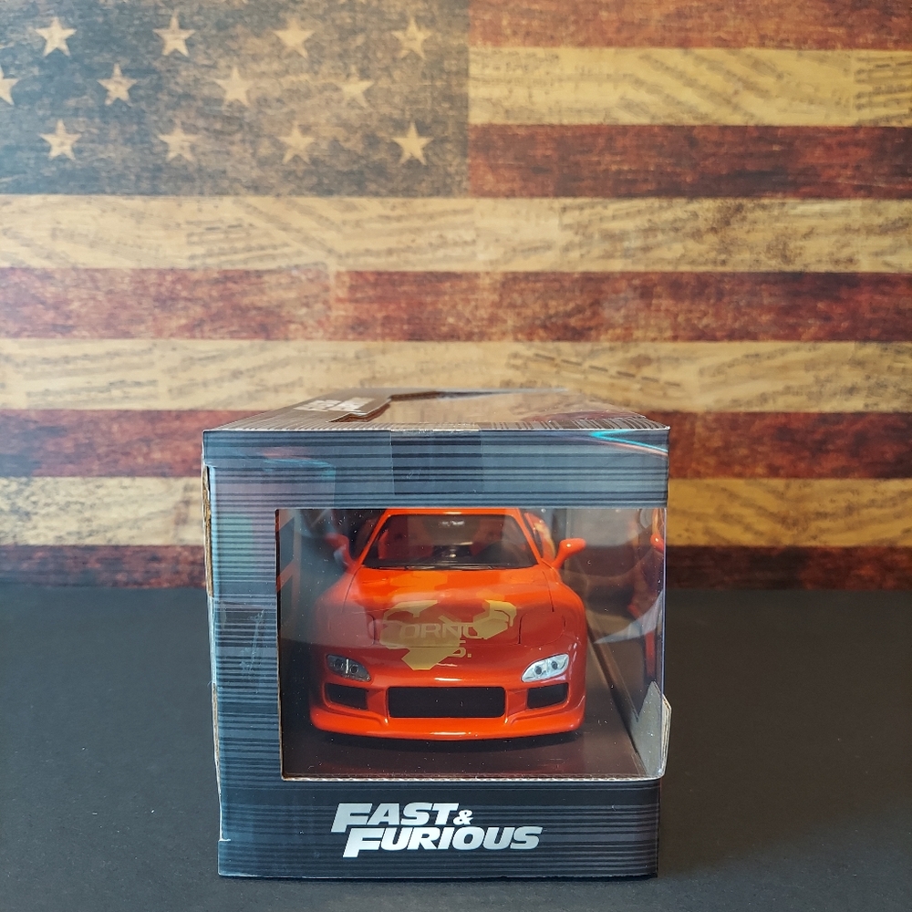 Mazda RX-7 Fast & Furious - Picture 4 of 7